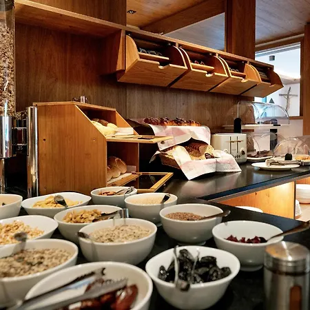 Hotel Garni Morene-3